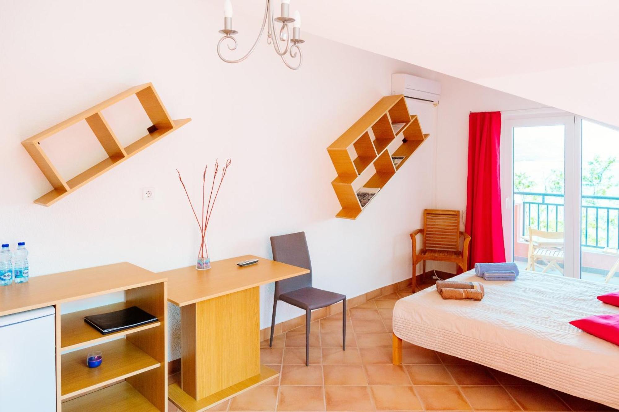 Apartamento Odessa Mama Bijela Habitación foto