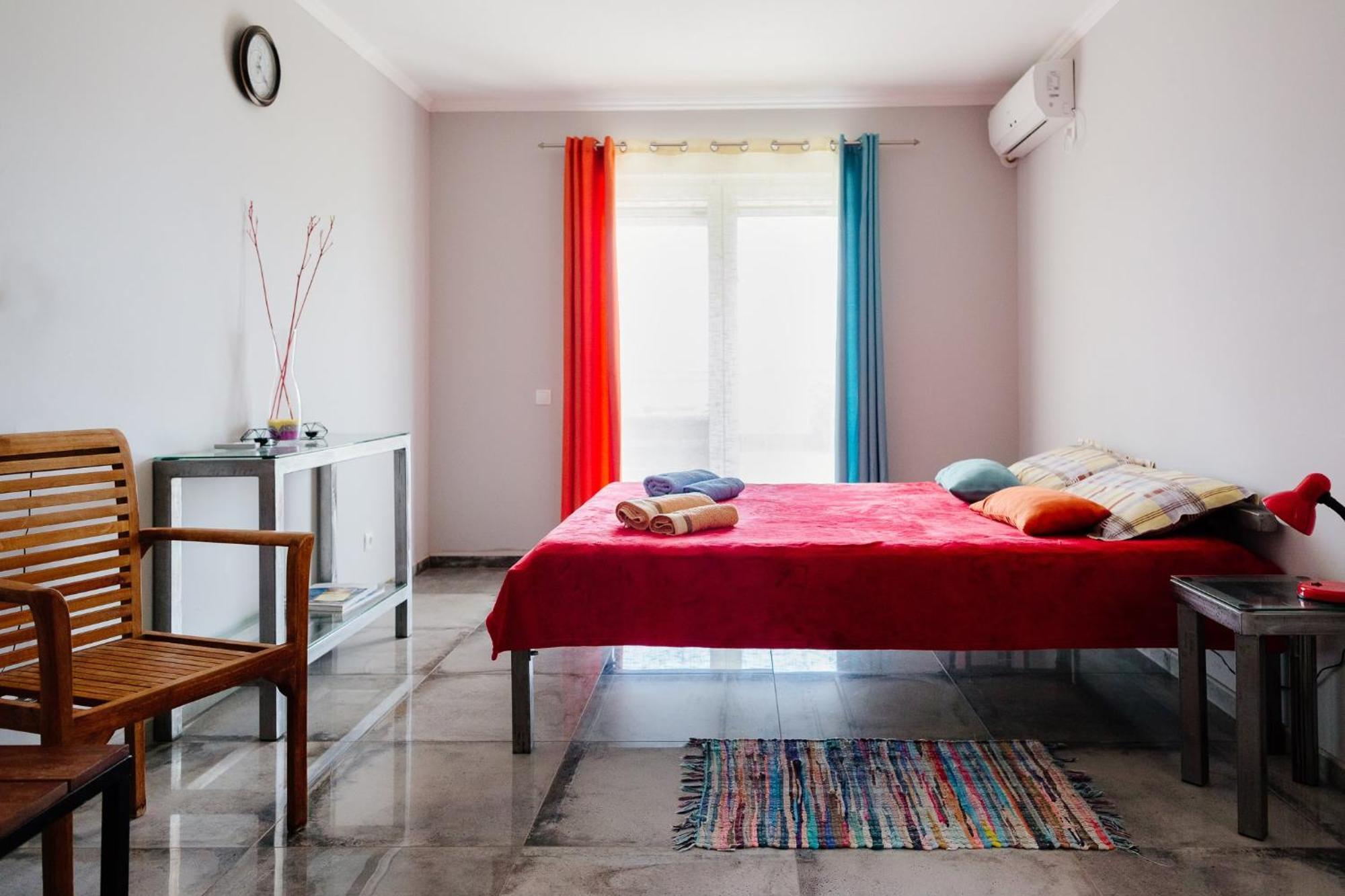 Apartamento Odessa Mama Bijela Habitación foto