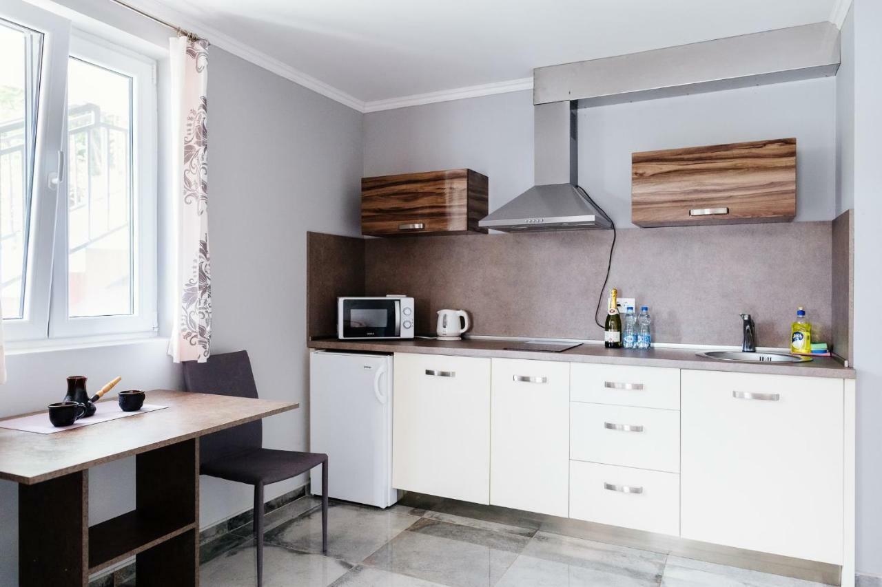 Apartamento Odessa Mama Bijela Exterior foto